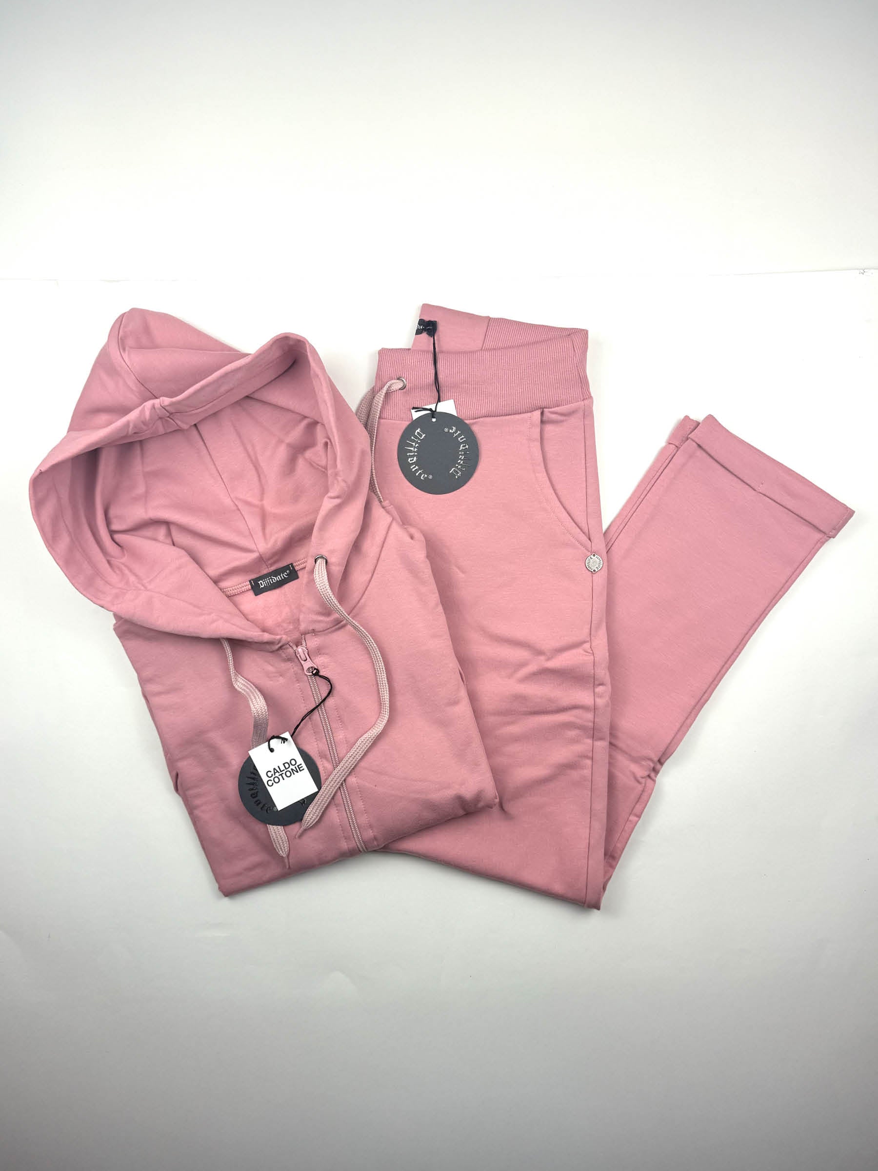 COMPLETO DIFFIDATE CON CAPPUCCIO CALDO COTONE