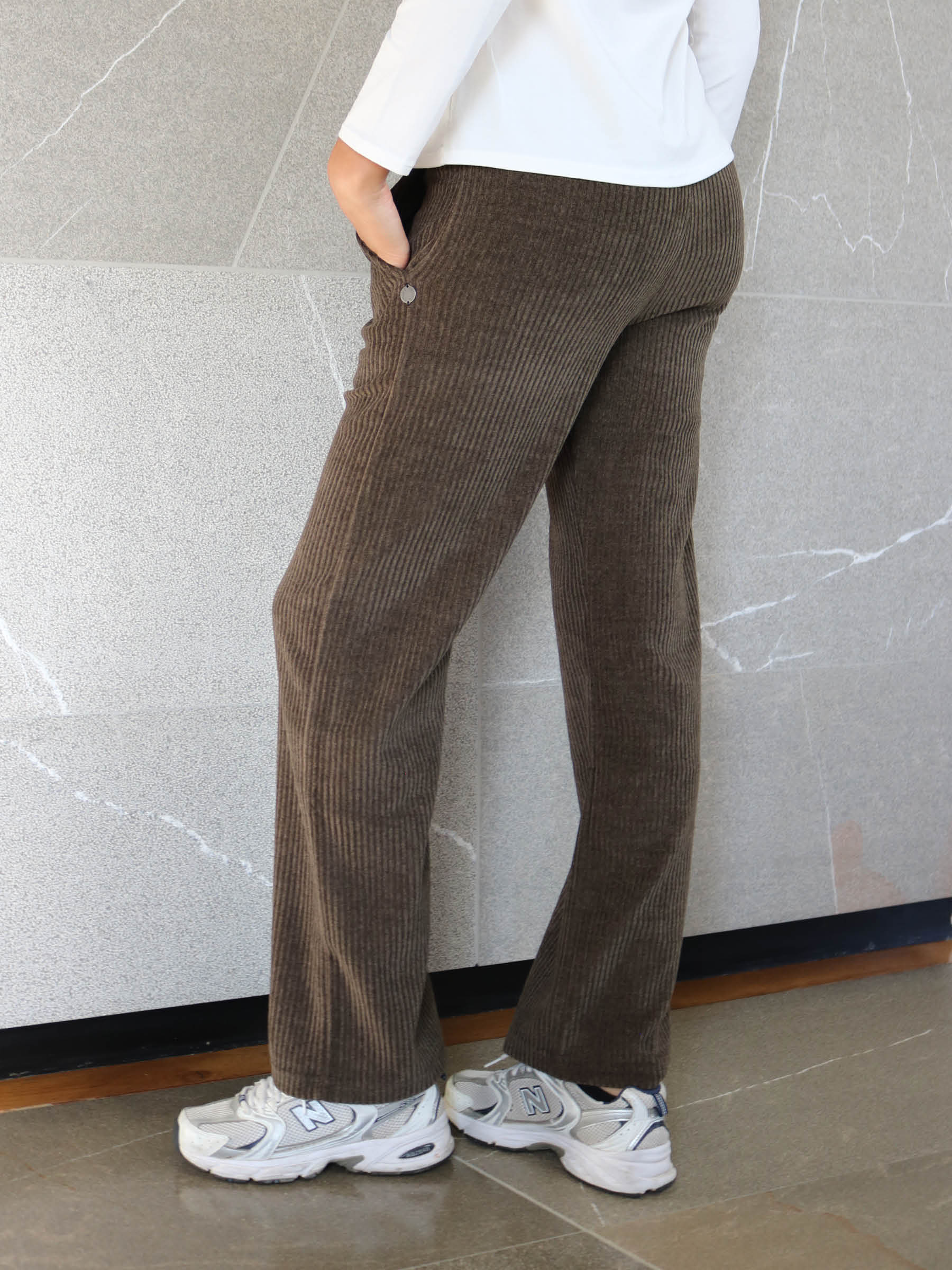 PANTALONE PALAZZO DIFFIDATE IN VELLUTO art. 187