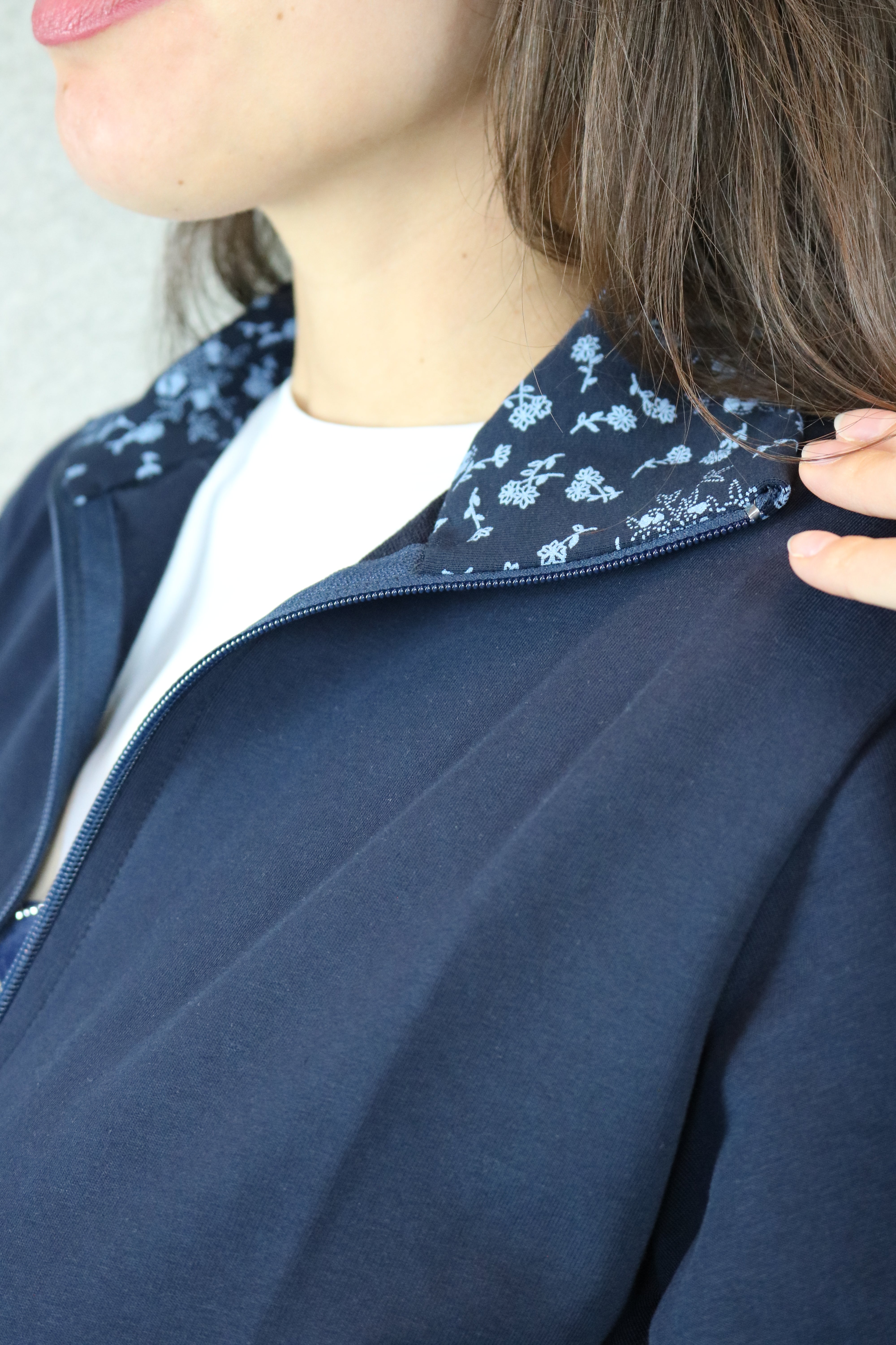 FELPA CON COLLO A FIORI art.613/27