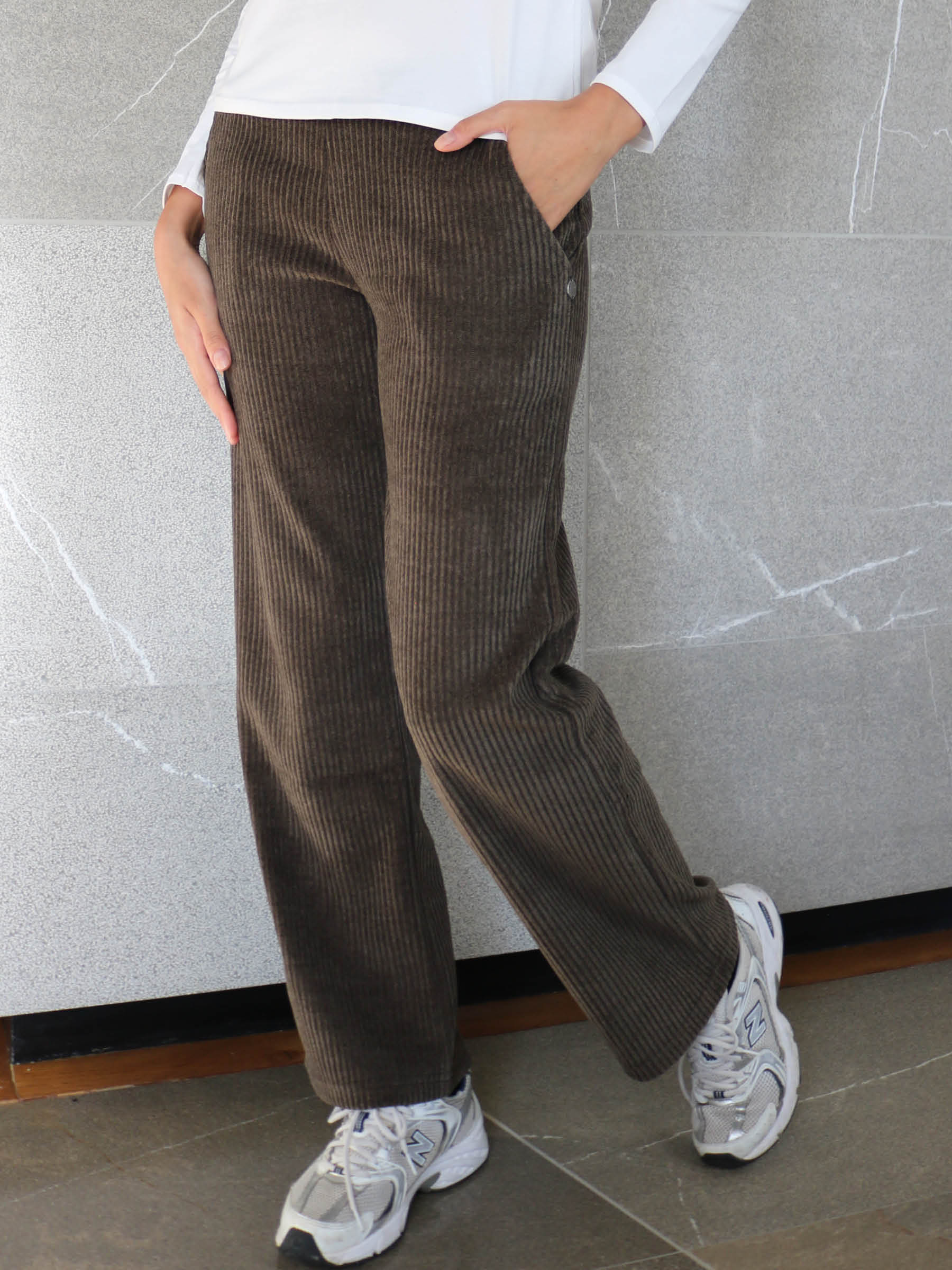 PANTALONE PALAZZO DIFFIDATE IN VELLUTO art. 187